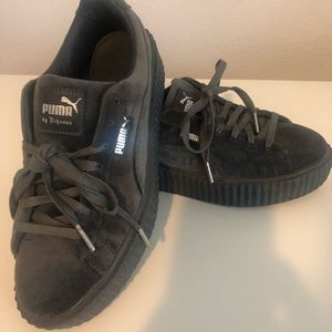 Fenty PumaXRihanna tennis shoes